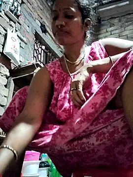 Snapshot of Hotty-dola chatting on March 12, 7:58 pm Hotty-dola online show from March 12, 7:58 pm