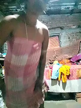 Snapshot of Hotty-dola chatting on February 21, 4:18 am Hotty-dola online show from February 21, 4:18 am