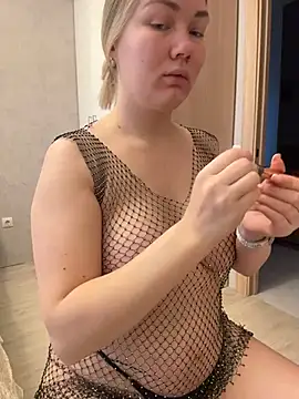 LianaCruz   online show from January 19, 5:11 am