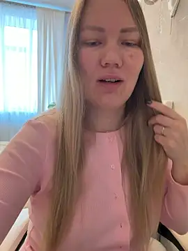 LianaCruz   online show from April 10, 4:41 am