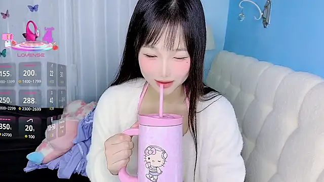 -Wendy   online show from December 19, 3:43 am