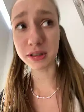 Snapshot of Lia__Love chatting on March 21, 3:13 pm Lia Love online show from March 21, 3:13 pm