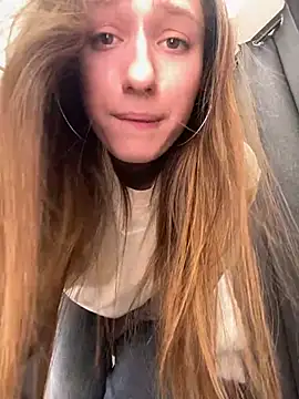 Snapshot of Lia__Love chatting on January 8, 2:14 pm Lia Love online show from January 8, 2:14 pm