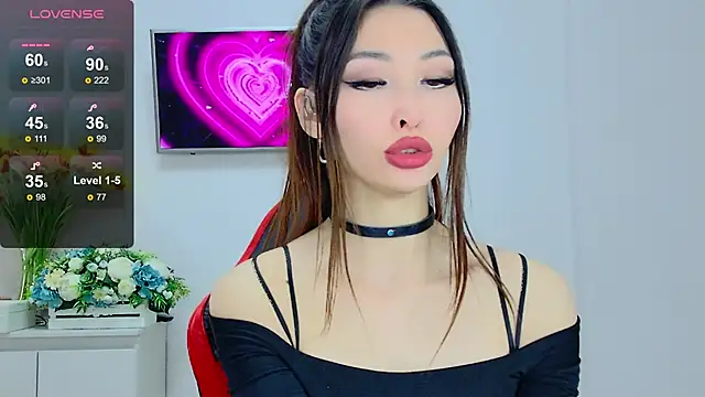 honey yani online show from March 8, 2:01 am