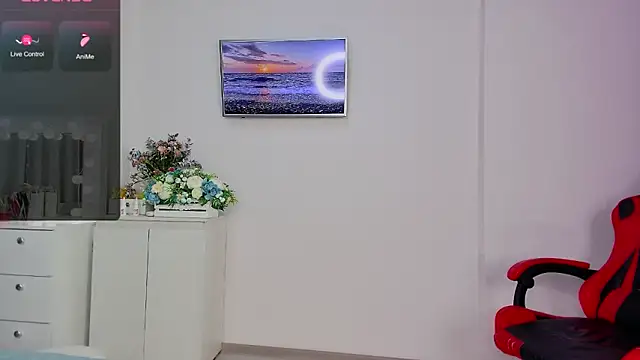 honey yani online show from February 17, 5:36 am