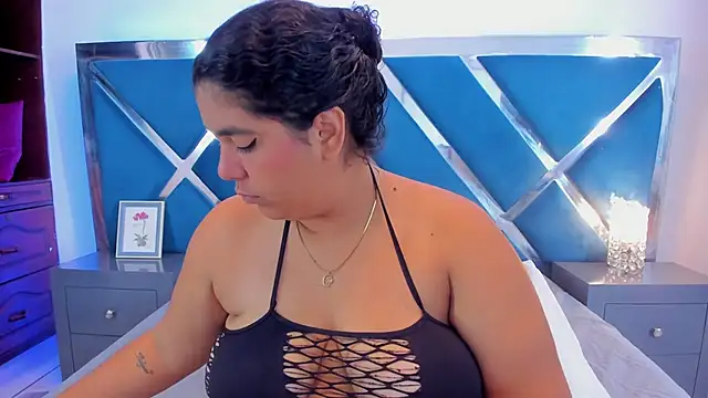 Snapshot of Tiffanymiller00 chatting on October 27, 12:50 pm Tiffanymiller00 online show from October 27, 12:50 pm