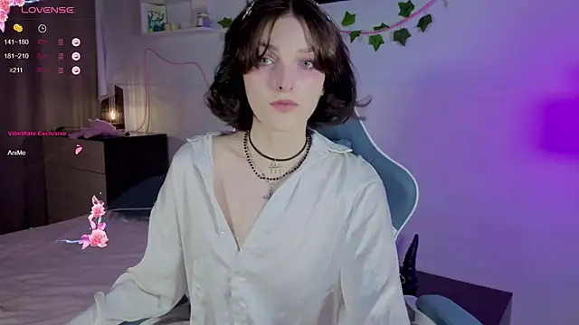 Sweet Paradox online show from October 10, 8:42 pm
