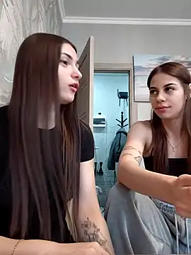 ShySonya online show from February 6, 7:04 am