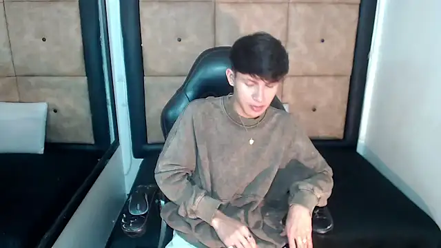 Snapshot of will_star_x chatting on September 16, 2:29 pm will star x online show from September 16, 2:29 pm