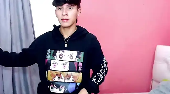 Snapshot of will_star_x chatting on February 4, 8:59 pm will star x online show from February 4, 8:59 pm