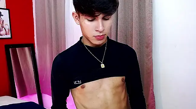 Snapshot of will_star_x chatting on February 28, 4:43 am will star x online show from February 28, 4:43 am