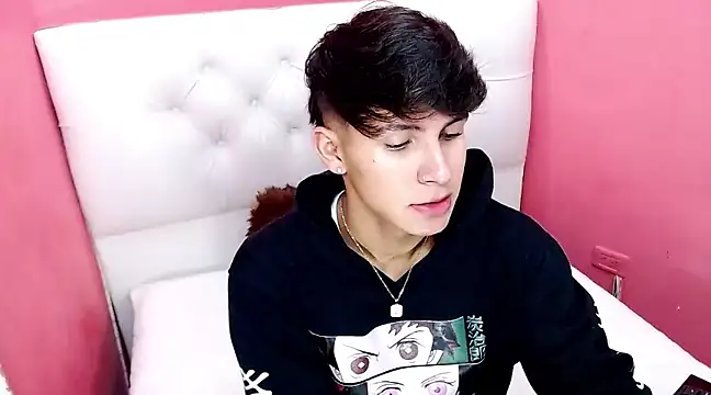 Snapshot of will_star_x chatting on January 21, 5:20 pm will star x online show from January 21, 5:20 pm