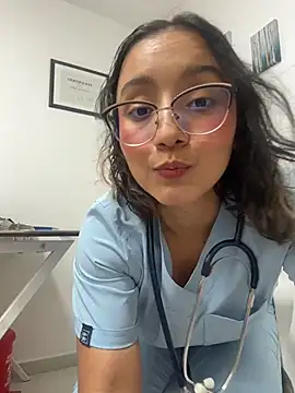 Kay LustyWife online show from May 29, 8:26 pm