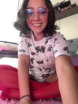 Snapshot of Kay_LustyWife chatting on February 14, 7:33 pm Kay LustyWife online show from February 14, 7:33 pm