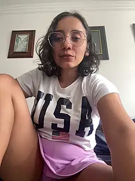Snapshot of Kay_LustyWife chatting on January 31, 2:07 pm Kay LustyWife online show from January 31, 2:07 pm