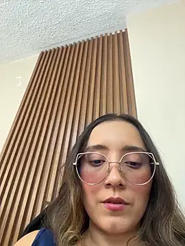 Kay LustyWife online show from March 31, 4:31 pm