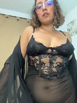 Kay LustyWife online show from April 28, 2:27 am