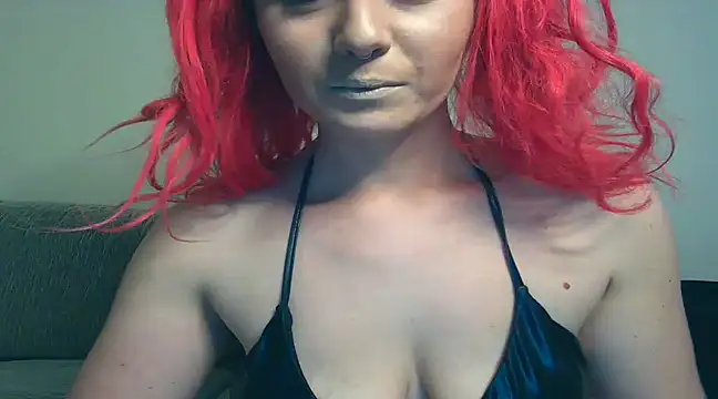 Snapshot of SweetSolez chatting on January 12, 10:22 pm SweetSolez online show from January 12, 10:22 pm