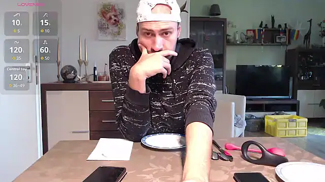 xxJANI2xx online show from October 3, 6:26 am