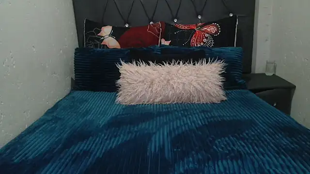 slimbigass online show from October 3, 10:00 pm