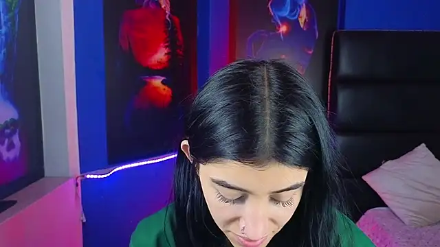 Snapshot of Elisa_Soul chatting on October 9, 12:38 pm Elisa Soul online show from October 9, 12:38 pm