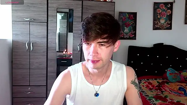 samael1107 online show from April 12, 5:05 pm