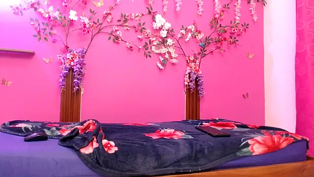 analdeepalejandra18 online show from March 3, 7:21 pm