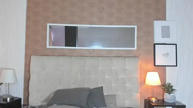 Snapshot of blaiine_colfer chatting on October 31, 3:41 pm blaiine colfer online show from October 31, 3:41 pm