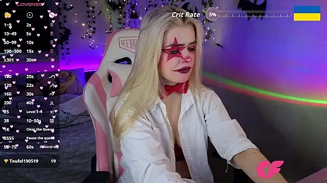 RedVelveten online show from October 23, 12:59 pm