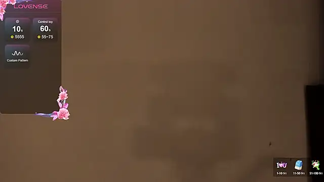 Mis  lola online show from December 2, 8:28 pm