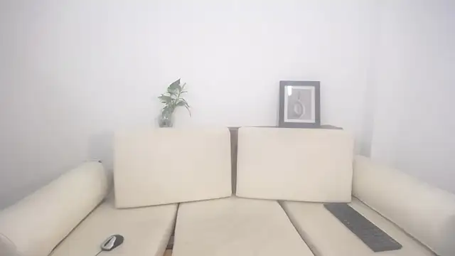 zahhysims online show from March 21, 3:46 pm