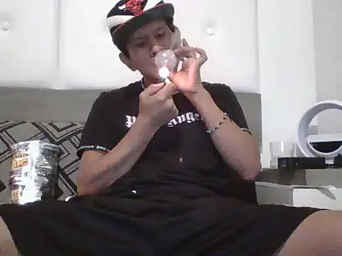 oiram27 online show from November 9, 9:41 pm