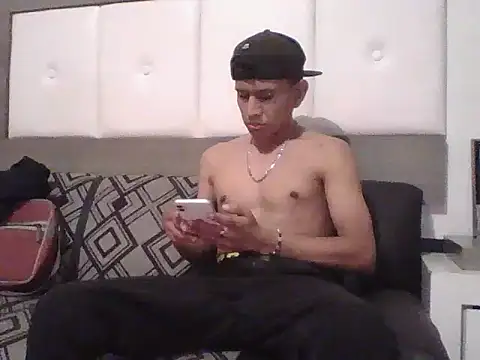 oiram27 online show from November 16, 2:16 am