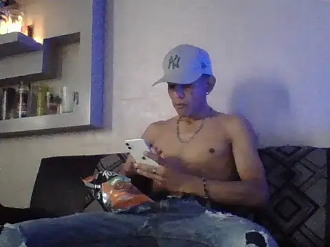 oiram27 online show from December 16, 9:19 pm