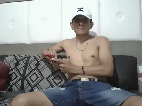 oiram27 online show from October 2, 10:24 pm