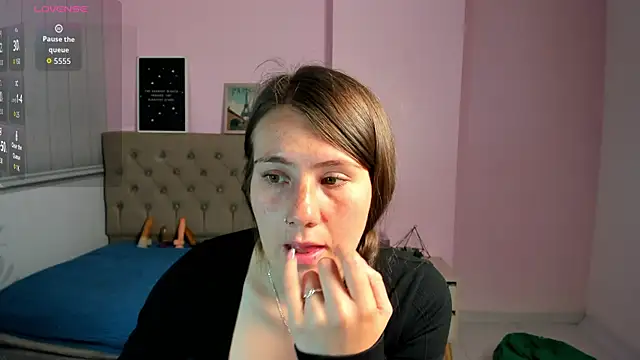 lauren rios7 online show from September 12, 7:46 pm