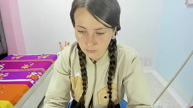 lauren rios7 online show from October 18, 2:41 pm