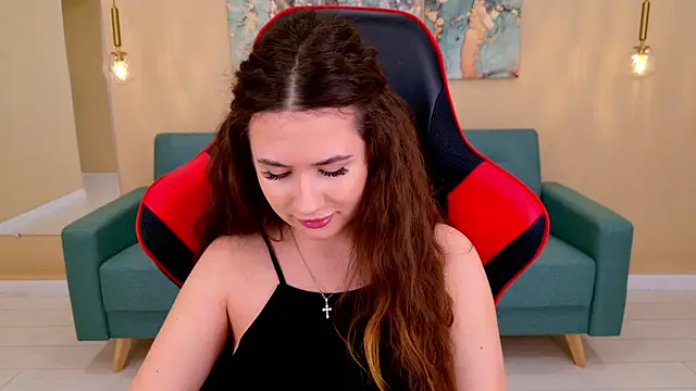 milaleoneli online show from March 12, 3:51 pm