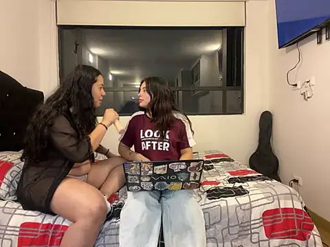 Scarlett Jazmin online show from February 12, 8:27 am
