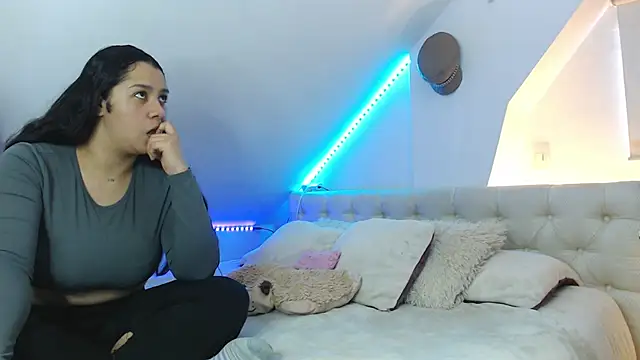 Scarlett Jazmin online show from October 18, 11:01 am