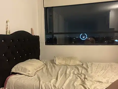 Scarlett Jazmin online show from February 15, 3:50 pm