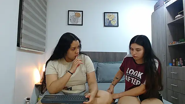 Scarlett Jazmin online show from March 15, 3:13 am