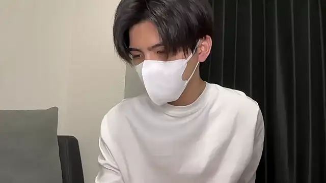 Snapshot of Lio_kun chatting on February 15, 10:11 am Lio kun online show from February 15, 10:11 am