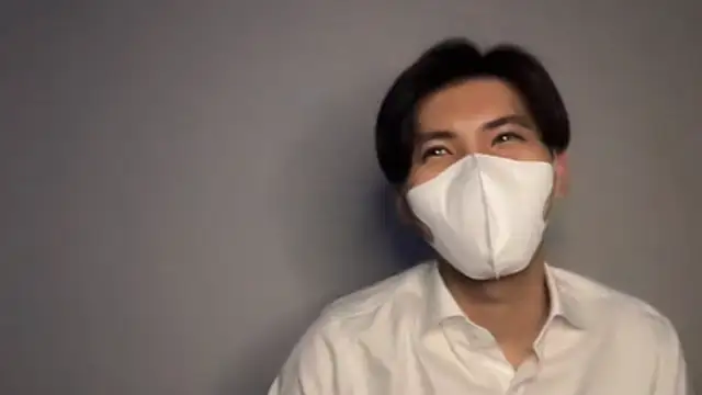 Lio kun online show from November 27, 1:11 pm