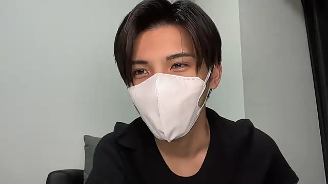 Snapshot of Lio_kun chatting on December 17, 1:05 pm Lio kun online show from December 17, 1:05 pm