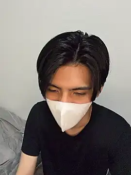 Lio kun online show from March 23, 1:11 pm