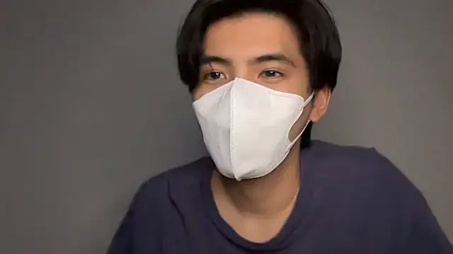 Lio kun online show from November 8, 1:03 pm