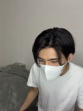 Lio kun online show from March 28, 1:12 pm