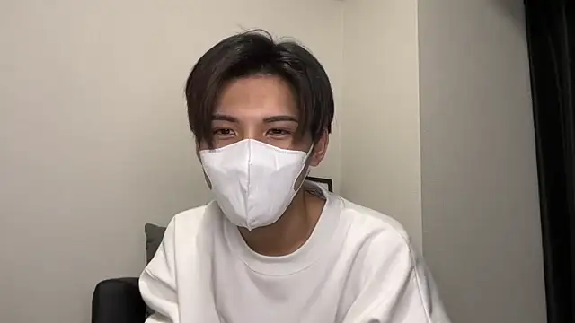 Snapshot of Lio_kun chatting on December 5, 12:06 pm Lio kun online show from December 5, 12:06 pm