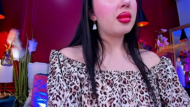 Snapshot of Mayzzie chatting on July 11, 7:47 pm Mayzzie online show from July 11, 7:47 pm